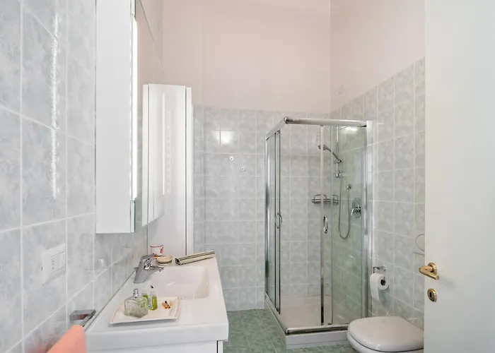 Daire Guesthost - With Balcony Close To Switzerland!